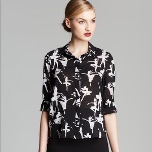 Looking to buy Alice+Olivia Ballerina blouse in XS
